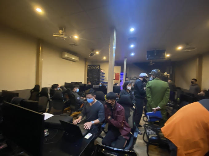 Cơ quan chức năng tiến hành kiểm tra đột xuất cơ sở kinh doanh Game online