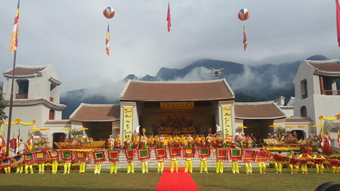 8h sáng nay, chương trình Lễ khai Hội xuân Yên Tử 2018 được bắt đầu.