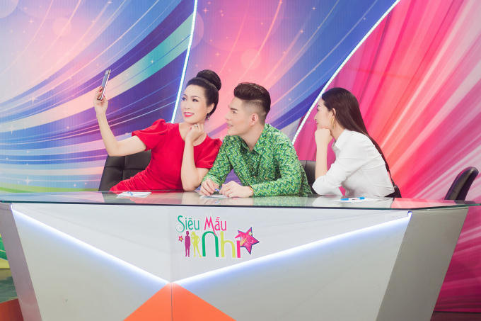 Mai Thanh Hà thanh lịch làm giáo khảo cùng Á hậu Trịnh Kim Chi