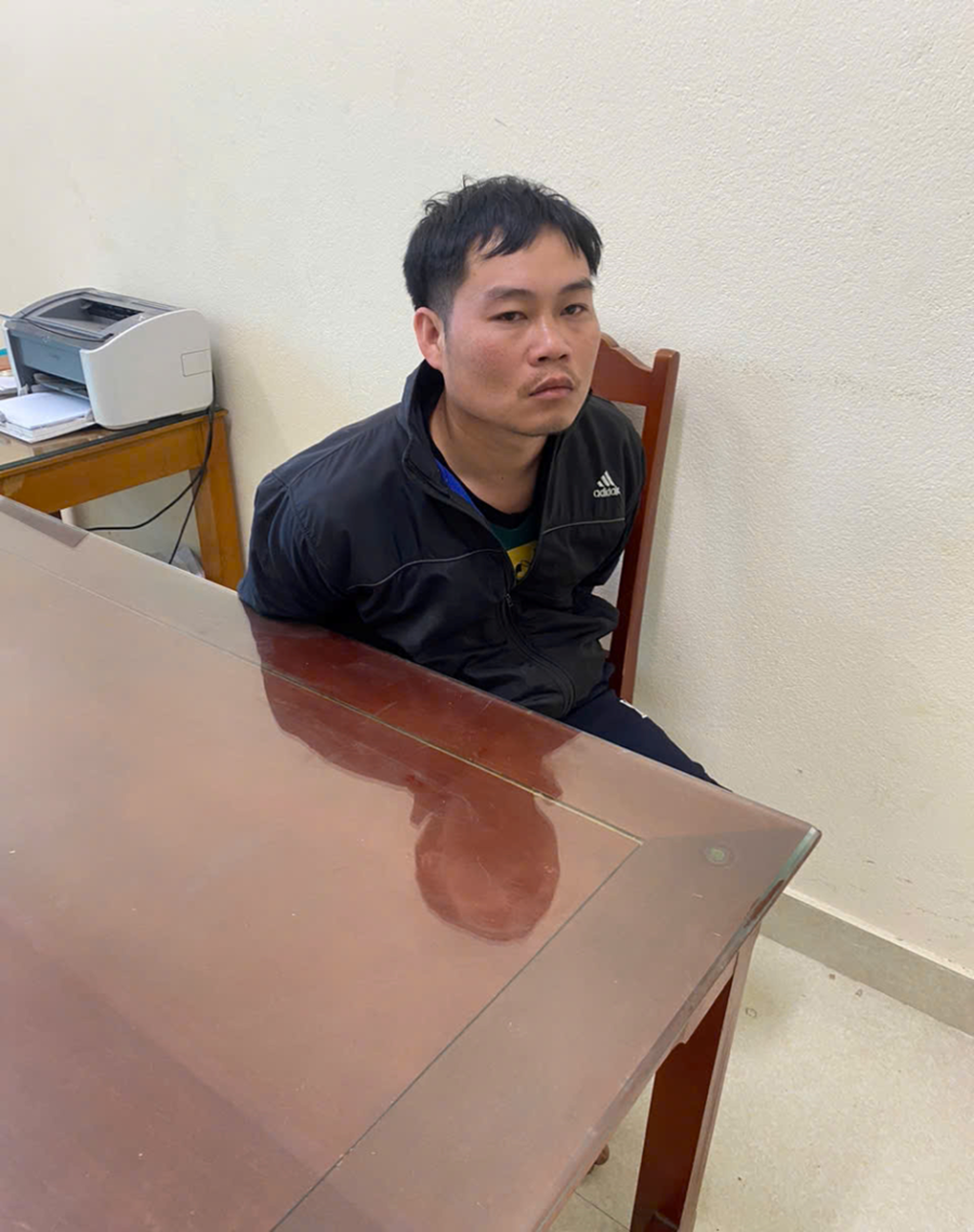 Đối tượng Nguyễn Phúc Quang tại Cơ quan điều tra.