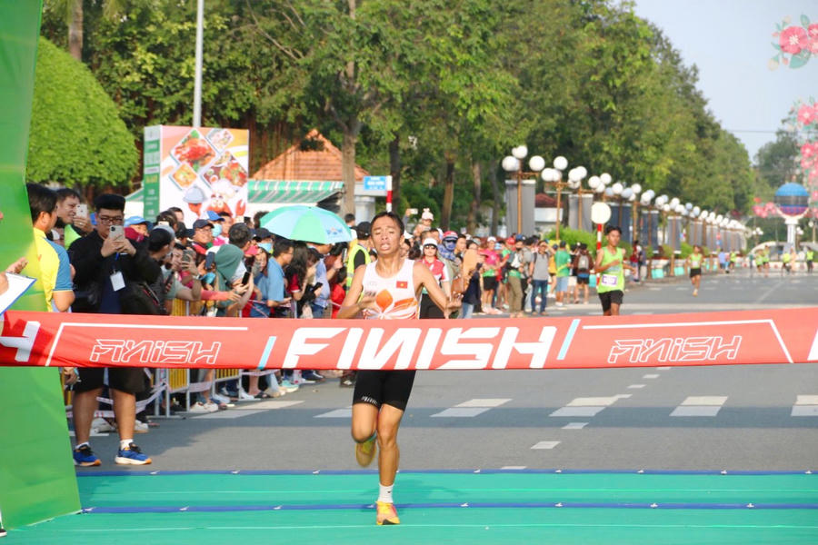 Chạy cự ly Kids 2km dành cho trẻ em.