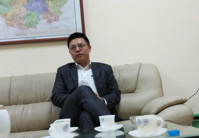 Ông Nguyễn Văn Ngà - Chủ tịch UBND phường Liên Mạc trong một buổi làm việc với phóng viên.