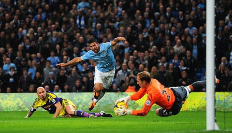 Manchester City đang hướng đến chiến thắng ngay tại sân nhà Etihad