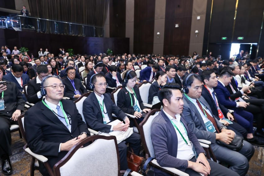 Các đại biểu dự Diễn đàn - Ảnh: VGP/Nhật Bắc
