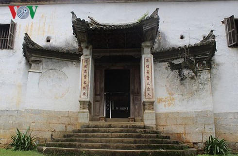 Tòa dinh thự họ Vương được Bộ Văn hóa - Thông tin công nhận là di tích kiến trúc nghệ thuật cấp quốc gia năm 1993. Ảnh: Trà My.
