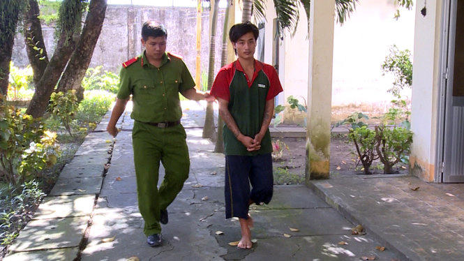 Nghi can Trần Văn Thương đã bị bắt tạm giam để điều tra hành vi giết người. (Ảnh: Văn Vũ)