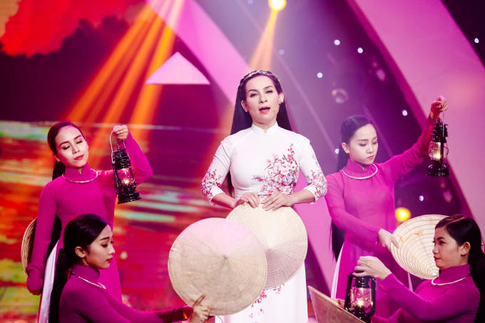 Danh ca Phương Dung