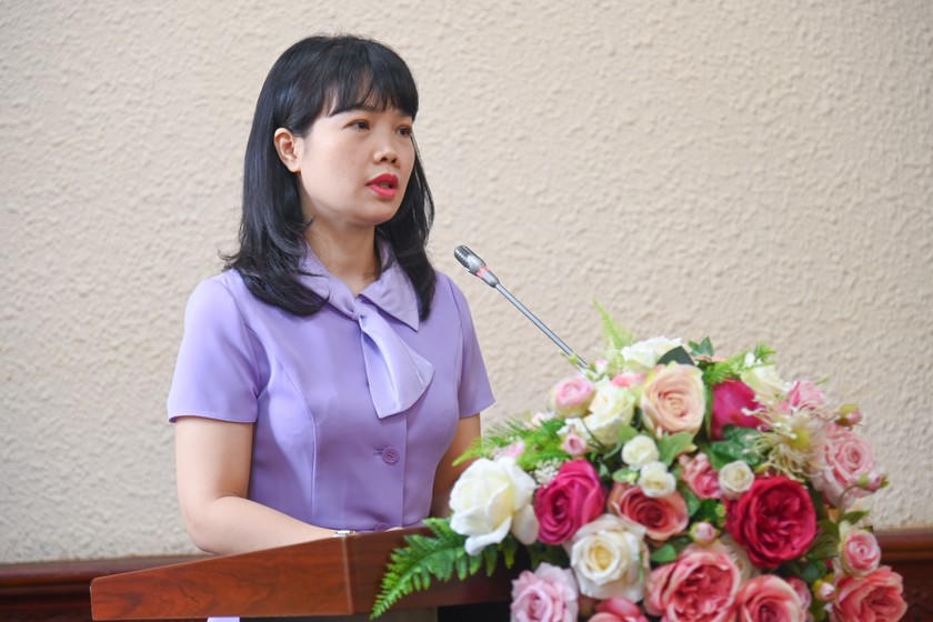 Đồng chí Đào Thùy Linh phát biểu nhận nhiệm vụ.