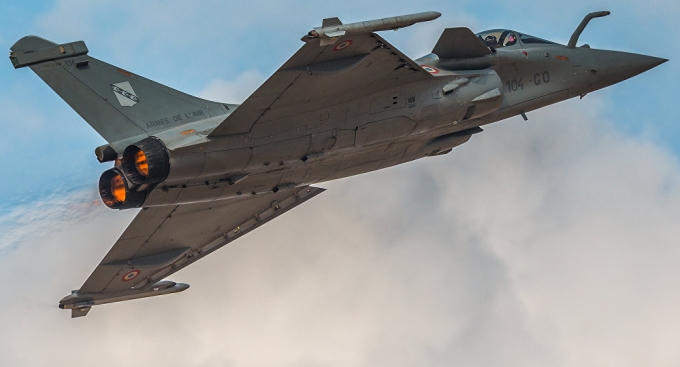 Máy bay chiến đấu của Pháp tham gia không kích IS. (Ảnh: Flickr)