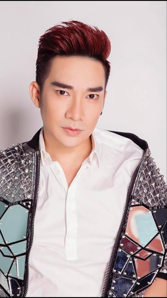 nam Ca Sĩ Quang Hà