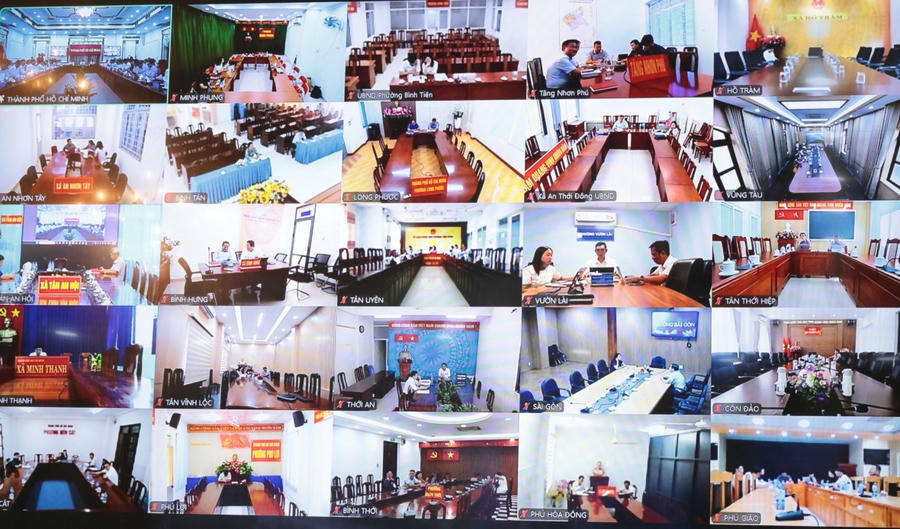 Đại biểu tham dự Hội nghị tại các điểm cầu xã, phường, đặc khu.