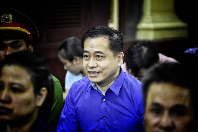 Vũ "nhôm" tìm cách thâu tóm đất vàng.