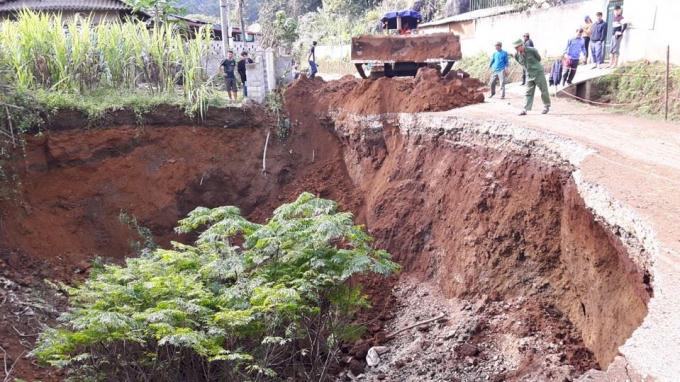 Bắc Kạn: “Hố tử thần” lại xuất hiện đúng vị trí cũ