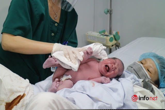 Những c&ocirc;ng d&acirc;n đầu ti&ecirc;n năm T&acirc;n Sửu