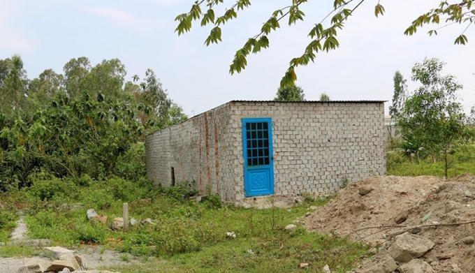 Một căn nhà xây tạm bợ, trái phép được phát hiện tại phường Hòa Khánh Nam (quận Liên Chiểu). Ảnh: TẤN VIỆT