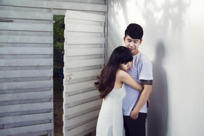 Viêt Khuê - Lê Hoàng hạnh phúc khi ở bên nhau.
