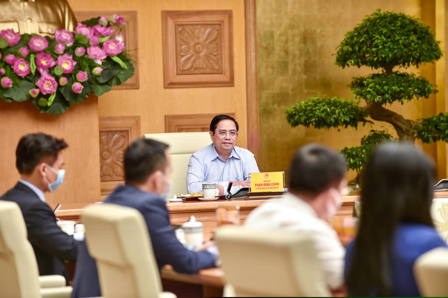 Thủ tướng Phạm Minh Chính khẳng định Chính phủ Việt Nam luôn cầu thị lắng nghe tâm tư, nguyện vọng của các doanh nghiệp nước ngoài, thấu hiểu và chia sẻ những khó khăn mà doanh nghiệp đang đối mặt. - Ảnh: VGP/Nhật Bắc
