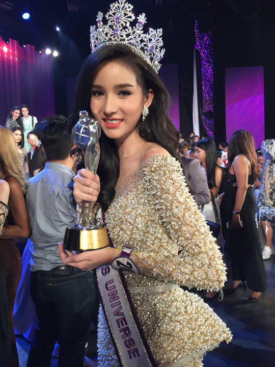 Cận cảnh nhan sắc