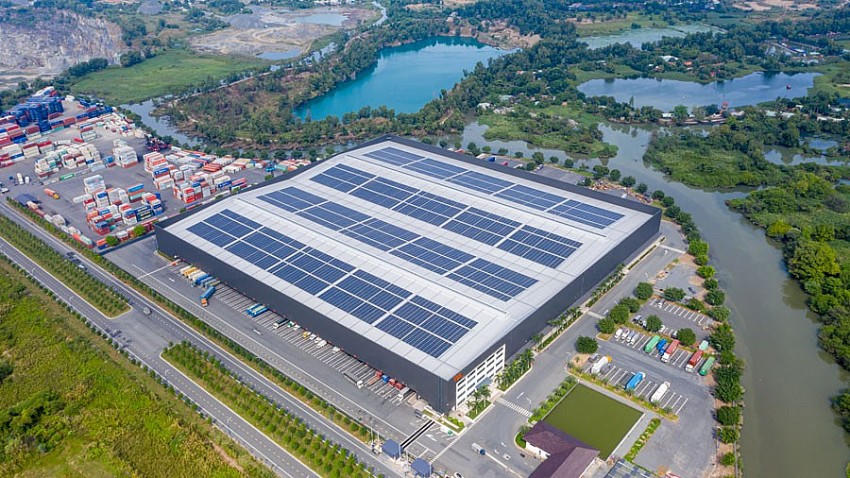 Vi phạm quy định về công bố thông tin Công ty cổ phần Cơ điện lạnh bị xử phạt 210 triệu đồng.