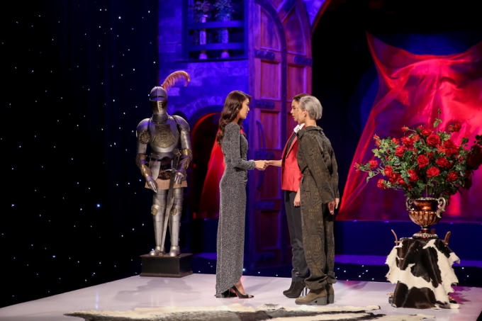 Diệp Minh Châu bị loại, Phí Phương Anh được ở lại.