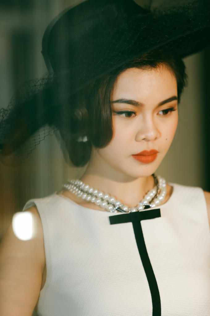 L&yacute; do Giang Hồng Ngọc kh&ocirc;ng đua đ&ograve;i h&agrave;ng hiệu