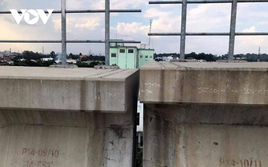 Đoạn bị lệch ở trụ P14-10, đoạn cầu cạn VD14 khi mới phát hiện sự cố ngày 30/10/2020.