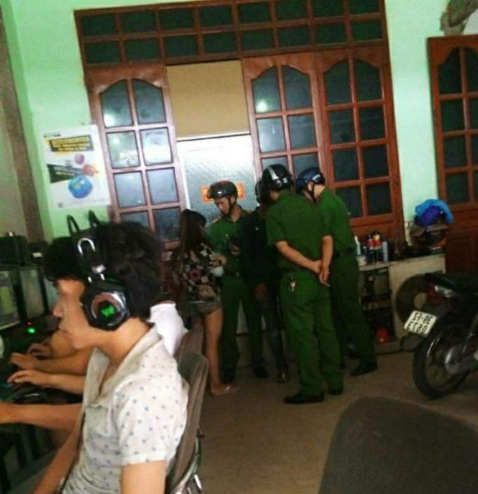 11