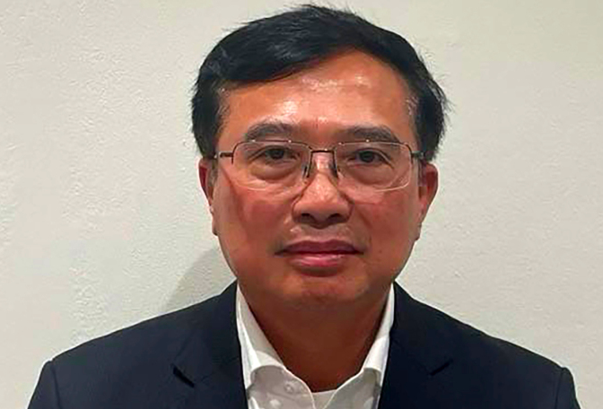 Cựu Thứ trưởng Bộ Công Thương Hoàng Quốc Vượng tại cơ quan điều tra. Ảnh: Bộ Công an