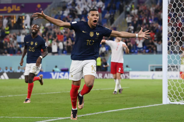 Điểm nhấn Pháp 2-1 Đan Mạch: Mbappe siêu hạng xuyên thủng &amp;amp;quot;Bức tường&amp;amp;quot; màu trắng - Ảnh 3.