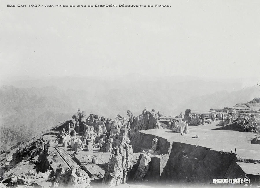 loat anh hiem ve mo chi kem khong lo o viet nam 100 nam truoc hinh anh 17