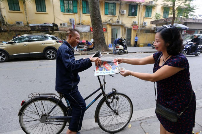 Người dân Hà Nội quan tâm theo dõi hội nghị thượng đỉnh Mỹ-Triều