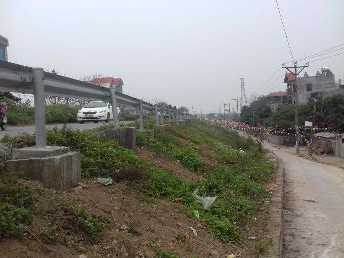 Đoạn taluy đã được dựng lên sau khi được báo chí phản ánh.