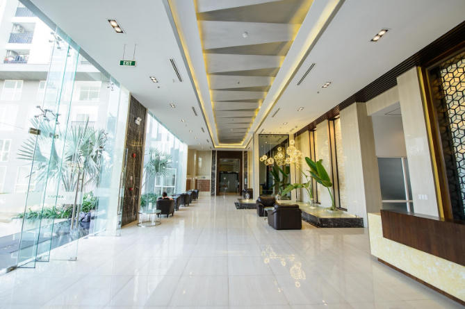 Sảnh đ&oacute;n The Garden.