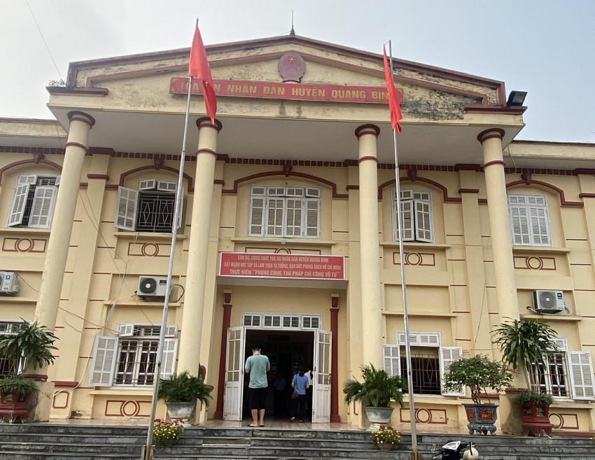 Xét xử vụ án “Huỷ hoại rừng” ở Quang Bình.