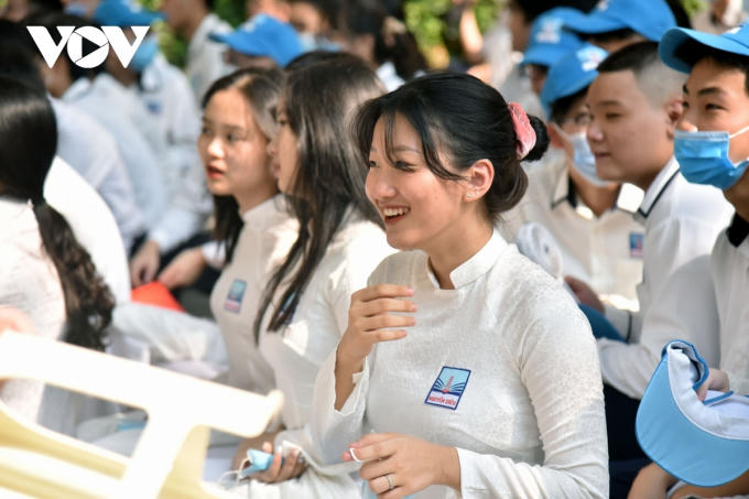 Anh256.