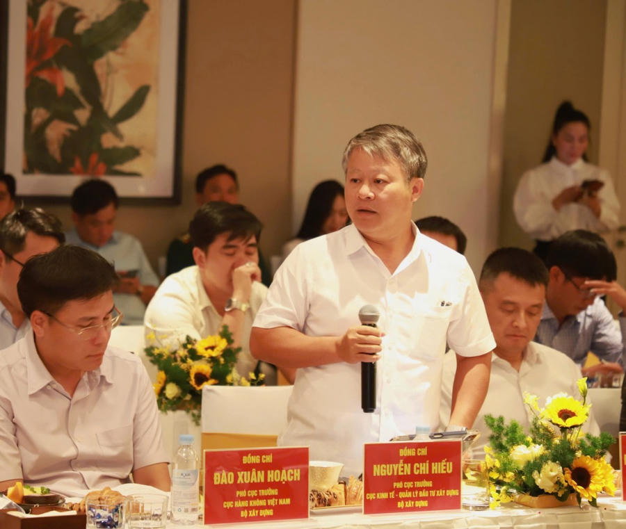 Ông Nguyễn Chí Hiếu - Cục trưởng Cục Kinh tế - Quản lý đầu tư xây dựng, Bộ Xây dựng phát biểu tại buổi làm việc