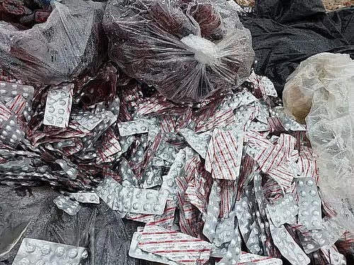 Để thuốc bị thu hồi tràn lan trên đường, Công ty Dược Trung ương 3 bị phạt 97 triệu đồng.