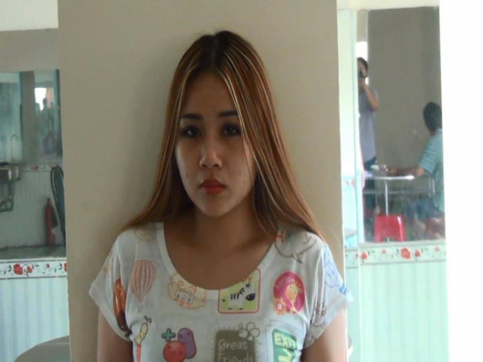 Minh Thư cùng chồng sắp cưới và đàn em đều là những con nghiện (ảnh công an cung cấp).