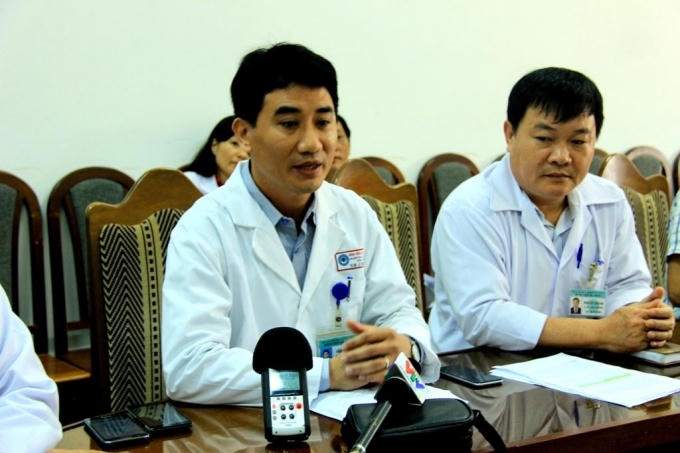 Bác sĩ Lê Đức Nhân - Phó giám đốc Bệnh viện Đa khoa Đà Nẵng - cung cấp thêm thông tin về nguyên nhân cái chết của bà Là.