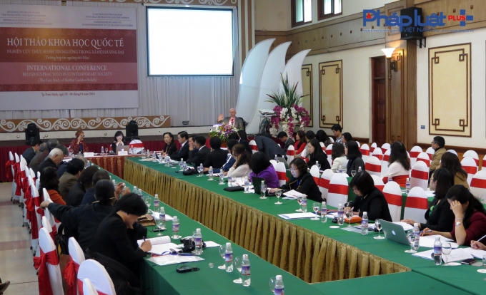 Hội thảo khoa học quốc tế "chia sẻ các vấn đề bảo vệ và phát huy các giá trị của di sản tín ngưỡng thờ Mẫu ở cấp độ quốc gia và quốc tế”.