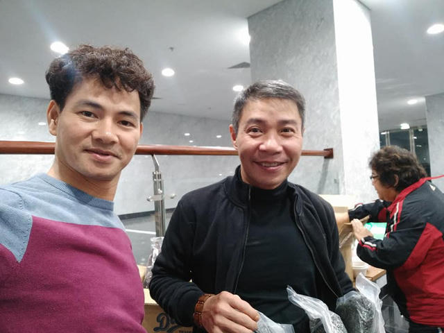Các nghệ sĩ cảm thấy xúc động khi khán giả luôn quan tâm đến Táo Quân lẫn nghệ sĩ tham gia chương trình.