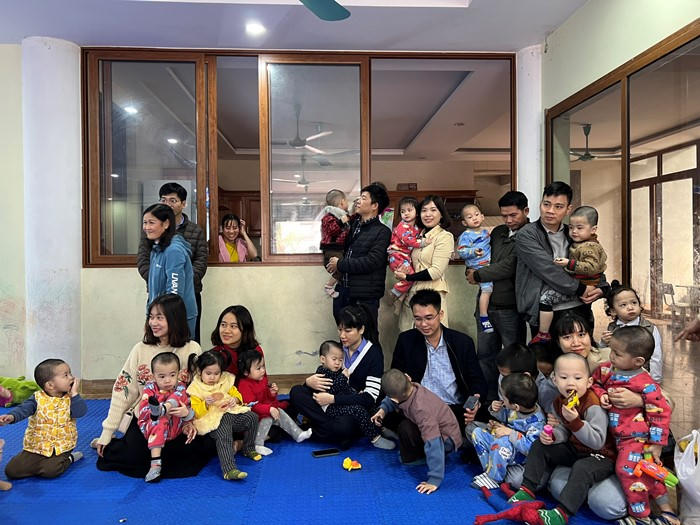 Buổi thiện nguyện khép lại trong không khí tràn ngập tiếng cười.