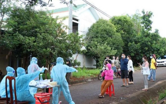 Kỷ luật một Bí thư Đảng ủy xã thiếu trách nhiệm phòng chống dịch Covid-19