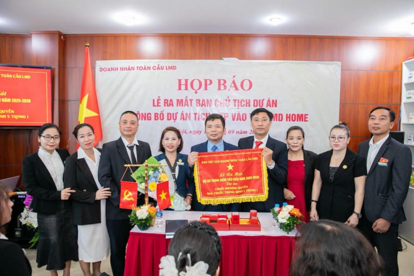 Chuỗi Nhượng quyền Nhà thuốc Minh Trí LMD 5 trong 1: Mô hình nhà thuốc hiện đại, tích hợp sản phẩm dược, dịch vụ spa – thẩm mỹ, liệu pháp dưỡng sinh và hàng tiêu dùng thiết yếu, trở thành điểm đến chăm sóc sức khỏe – sắc đẹp – đời sống toàn diện cho cộng đồng.
			
				
					
						
					
					
						Dự án sản phẩm Dược & Nông sản sạch: Phát triển dược liệu và nông sản an toàn, đáp ứng nhu cầu chăm sóc sức khỏe và tiêu dùng xanh – sạch.
					
				
			
			Dự án sản phẩm Dược & Nông sản sạch: Phát triển dược liệu và nông sản an toàn, đáp ứng nhu cầu chăm sóc sức khỏe và tiêu dùng xanh – sạch.