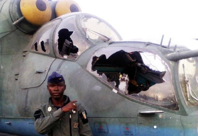 Trực thăng của Bờ Biển Ngà bị phá hỏng.