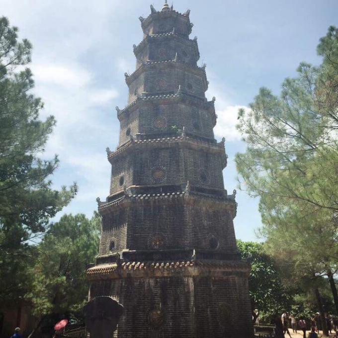 Tháp Phước Duyên ở chùa Thiên Mụ