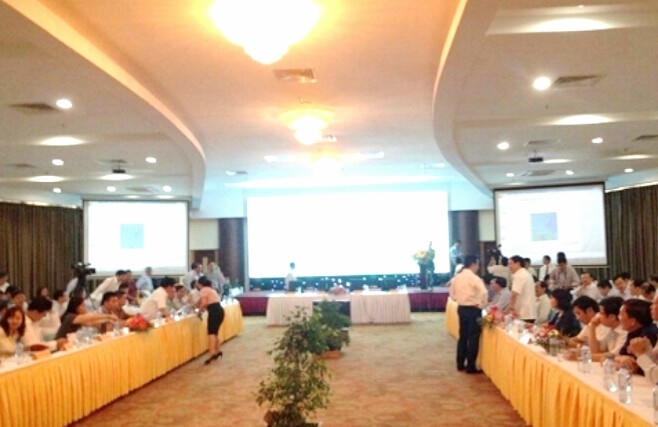 Bộ TN&amp;amp;MT: Nước biển miền Trung đ&atilde; đạt quy chuẩn cho ph&eacute;p