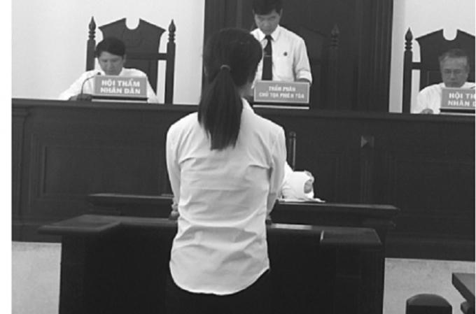 Lừa xe của bạn, cô gái bị tuyên 9 tháng tù.