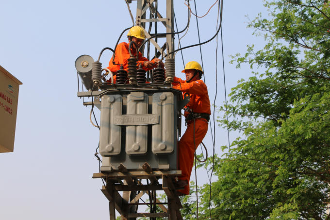 Tổng Công ty điện lực miền Trung đã có kế hoạch đảm bảo lưới điện phục vụ trong dịp Tết.