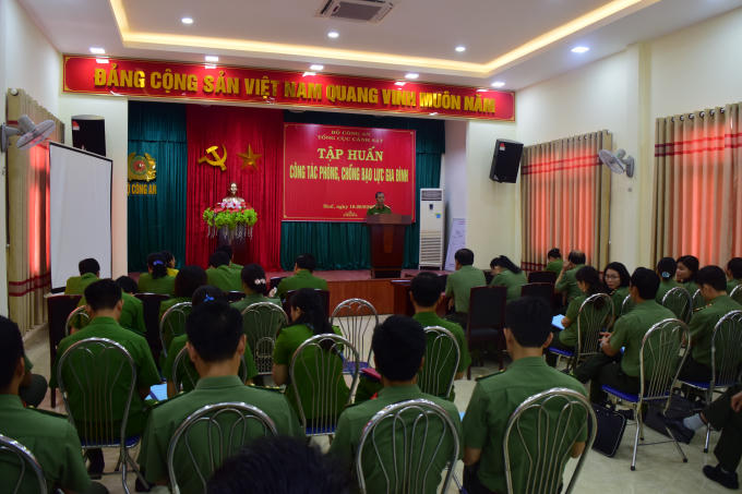 Toàn cảnh buổi tập huấn.